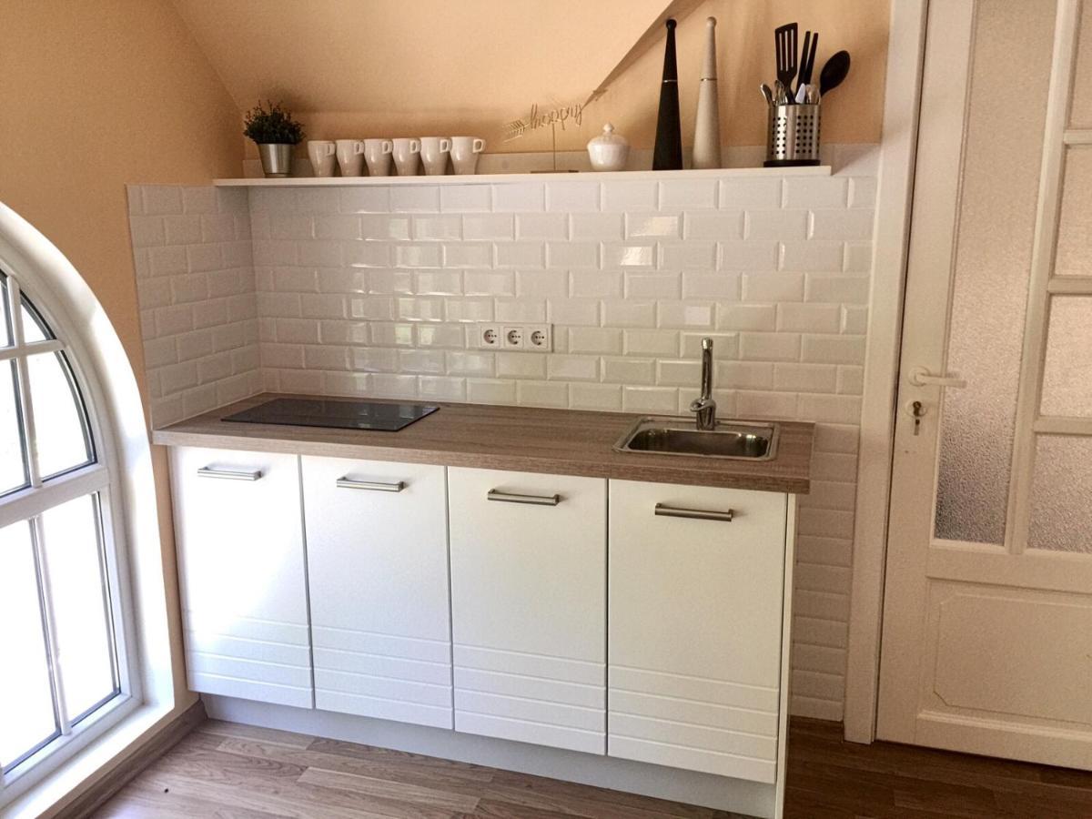 Caramel Appartement Jūrkalne Buitenkant foto